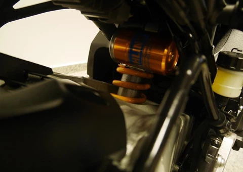 zum Vergrössern bitte anklicken!