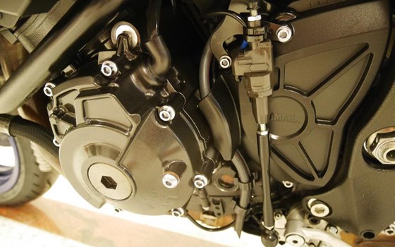 Gebrauchtmotorrad Yamaha MT-10 SP - Bild 25 Gebrauchtmotorrad Yamaha MT-10 SP - Bild 25