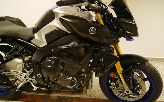 Gebrauchtmotorrad Yamaha MT-10 SP - Bild 8 Gebrauchtmotorrad Yamaha MT-10 SP - Bild 8
