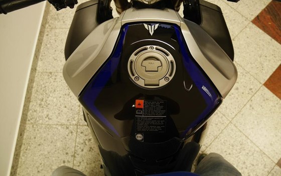 Gebrauchtmotorrad Yamaha MT-10 - Bild 14 Gebrauchtmotorrad Yamaha MT-10 - Bild 14