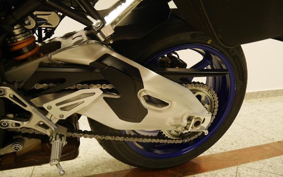 Gebrauchtmotorrad Yamaha MT-10 - Bild 18 Gebrauchtmotorrad Yamaha MT-10 - Bild 18