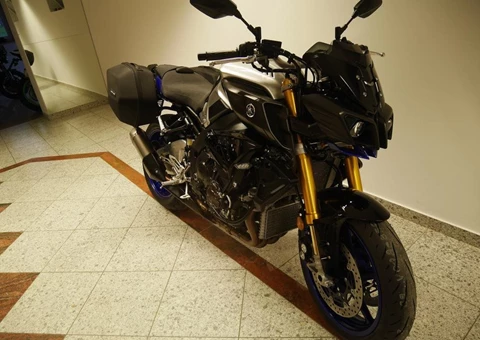 zum Vergrössern bitte anklicken!