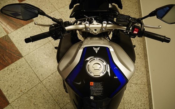 Gebrauchtmotorrad Yamaha MT-10 - Bild 23 Gebrauchtmotorrad Yamaha MT-10 - Bild 23