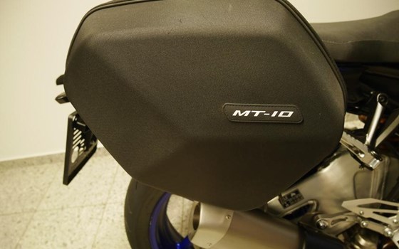 Gebrauchtmotorrad Yamaha MT-10 - Bild 6 Gebrauchtmotorrad Yamaha MT-10 - Bild 6