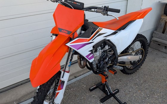 Gebrauchtmotorrad KTM 350 SX-F - Bild 1 Gebrauchtmotorrad KTM 350 SX-F - Bild 1