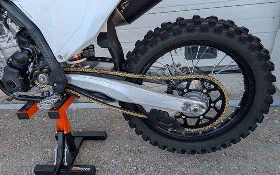 Gebrauchtmotorrad KTM 350 SX-F - Bild 3 Gebrauchtmotorrad KTM 350 SX-F - Bild 3