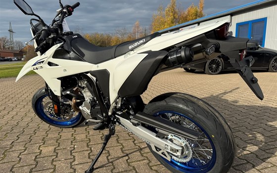 Neufahrzeug Suzuki DR-Z4SM - Bild 15