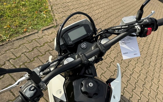 Neufahrzeug Suzuki DR-Z4SM - Bild 20