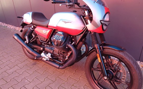 Gebrauchtmotorrad Moto Guzzi V7 Stone Corsa - Bild 4