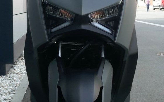 Gebrauchtmotorrad Yamaha XMAX 125 - Bild 4