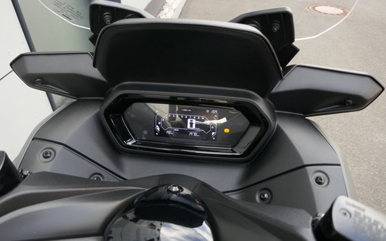 Gebrauchtmotorrad Yamaha XMAX 125 - Bild 9