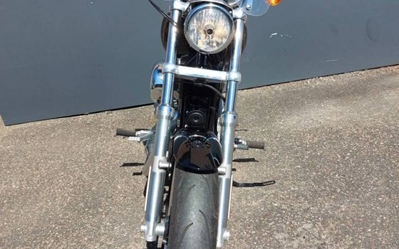 Gebrauchtmotorrad Harley-Davidson Sportster XL 883 L SuperLow - Bild 3