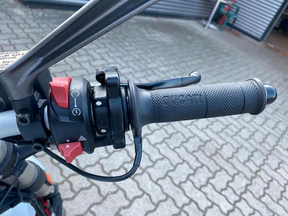 Angebot Ducati Monster 797 Bild 10: Angebot Ducati Monster 797