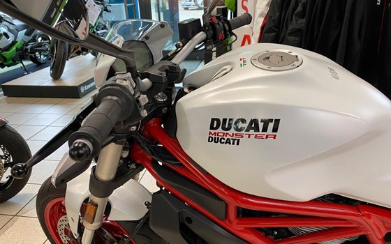 Gebrauchtmotorrad Ducati Monster 797 - Bild 2