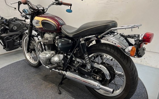 Gebrauchtmotorrad Kawasaki W 650 - Bild 2