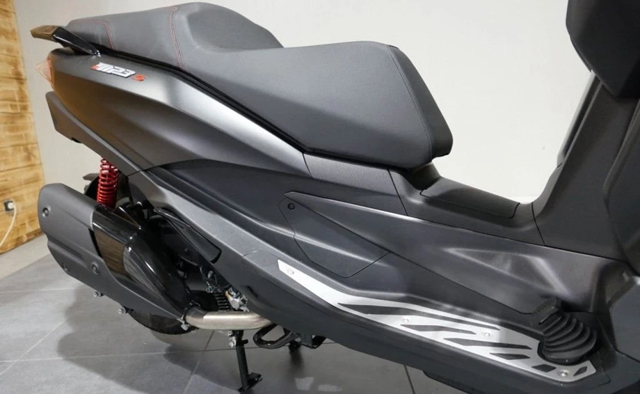 Angebot Piaggio MP3 400 Sport Bild 9: Angebot Piaggio MP3 400 Sport