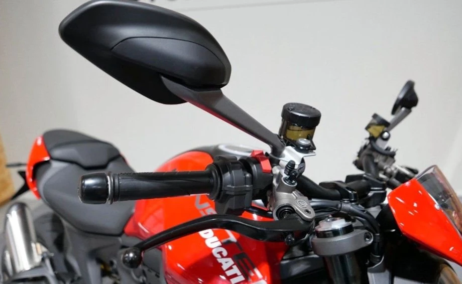 Angebot Ducati Monster + Bild 6: Angebot Ducati Monster +