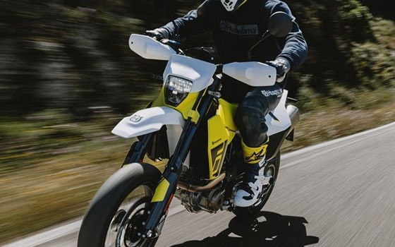 Neufahrzeug Husqvarna 701 Supermoto - Bild 7