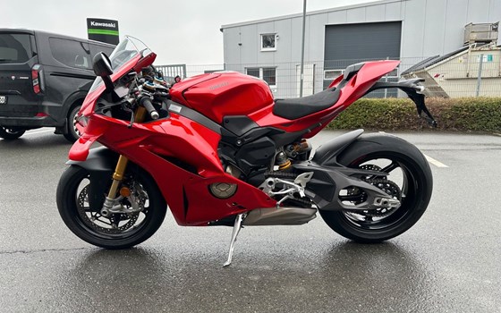 Gebrauchtmotorrad Ducati Panigale V4 S - Bild 4