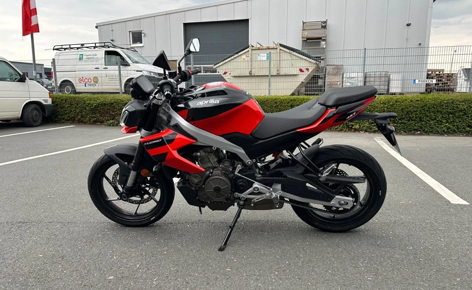 Angebot Aprilia Tuono 457 Bild 4: Angebot Aprilia Tuono 457