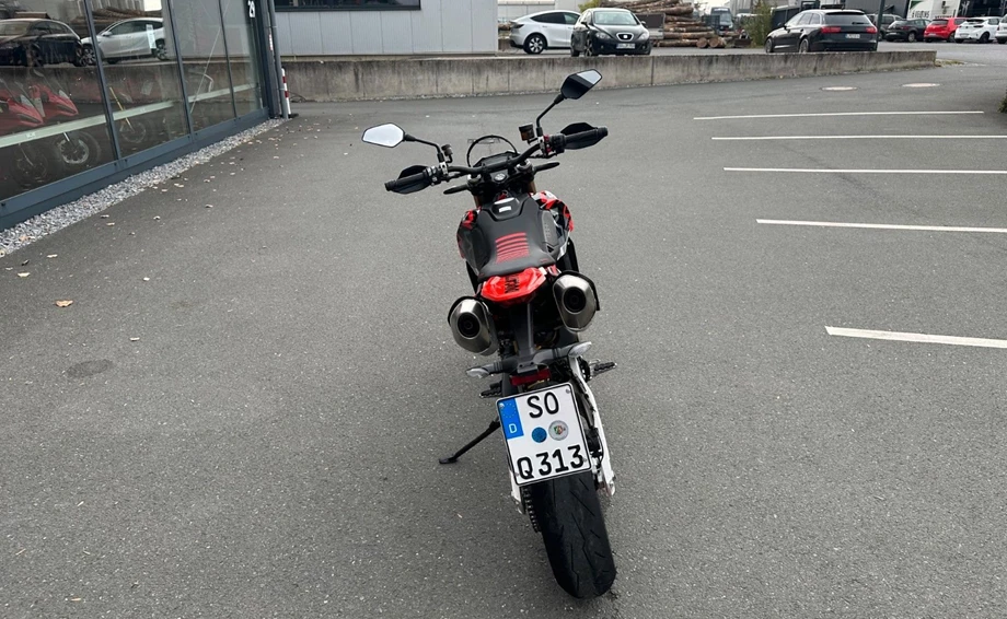 Angebot Ducati Hypermotard 698 Mono RVE Bild 6: Angebot Ducati Hypermotard 698 Mono RVE