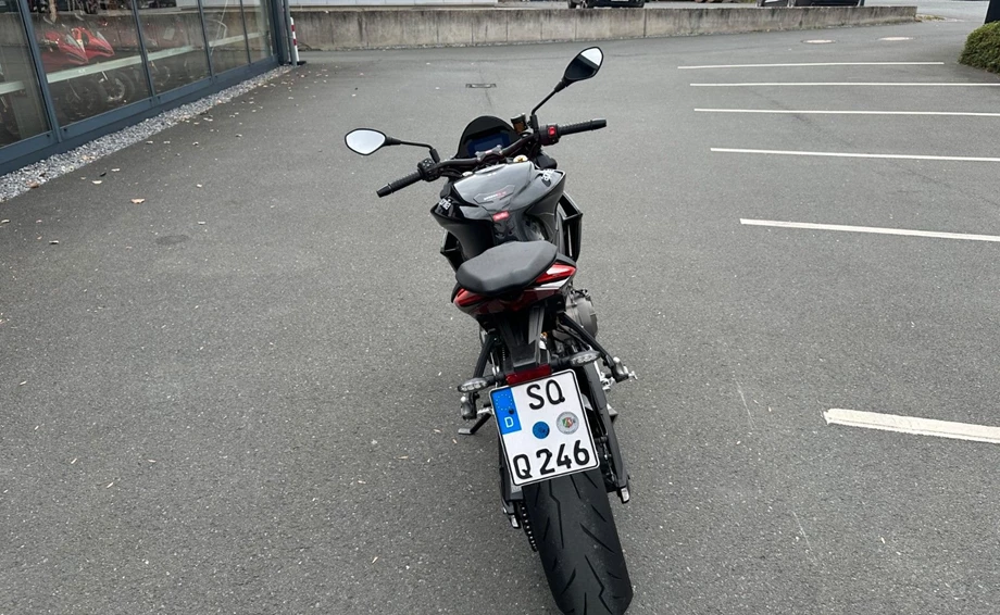 Angebot Aprilia Tuono 660 Factory Bild 6: Angebot Aprilia Tuono 660 Factory