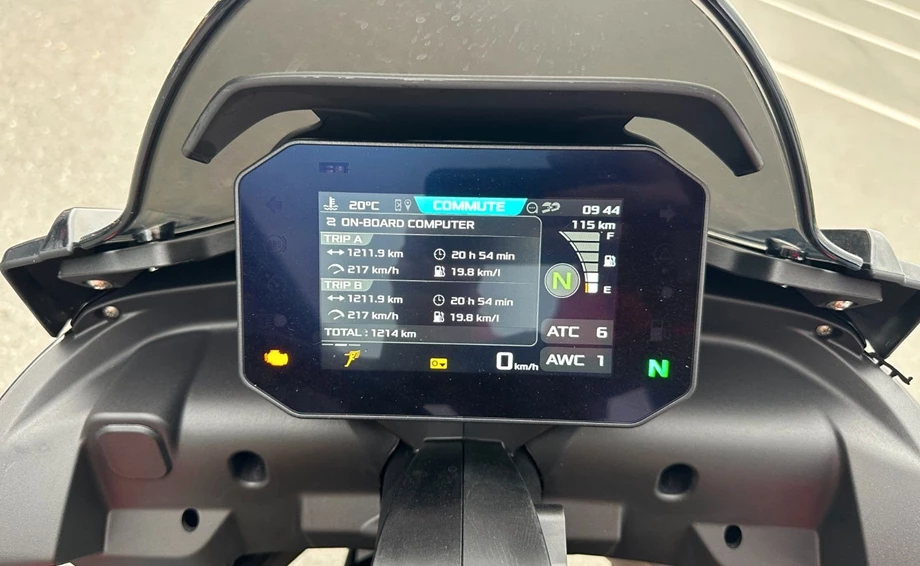 Angebot Aprilia Tuono 660 Factory Bild 9: Angebot Aprilia Tuono 660 Factory