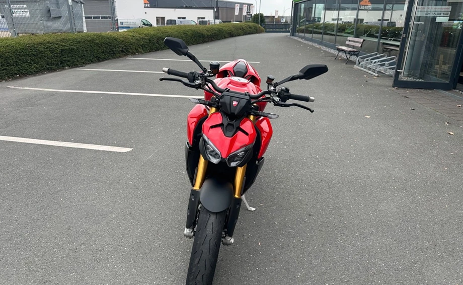 Angebot Ducati Streetfighter V2 S Bild 2: Angebot Ducati Streetfighter V2 S