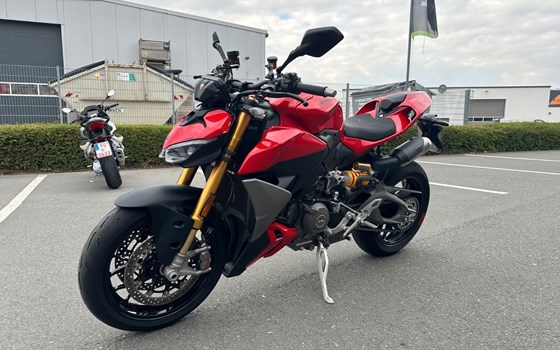 Gebrauchtmotorrad Ducati Streetfighter V2 S - Bild 3