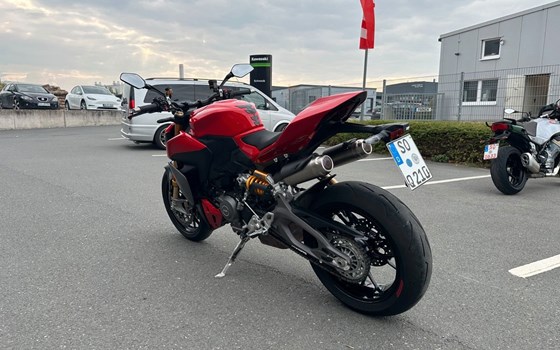 Gebrauchtmotorrad Ducati Streetfighter V2 S - Bild 5