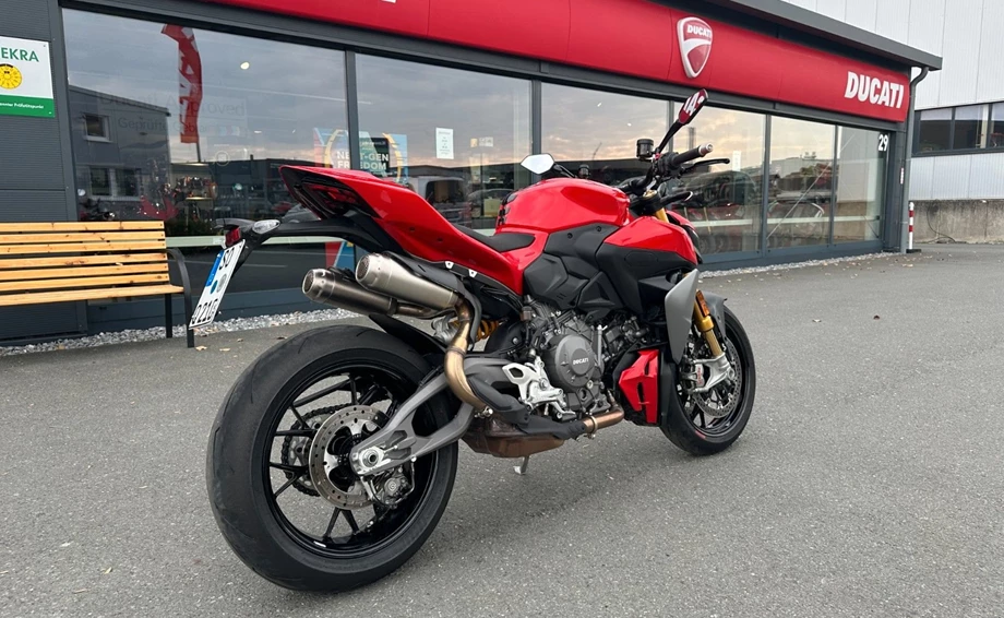 Angebot Ducati Streetfighter V2 S Bild 7: Angebot Ducati Streetfighter V2 S