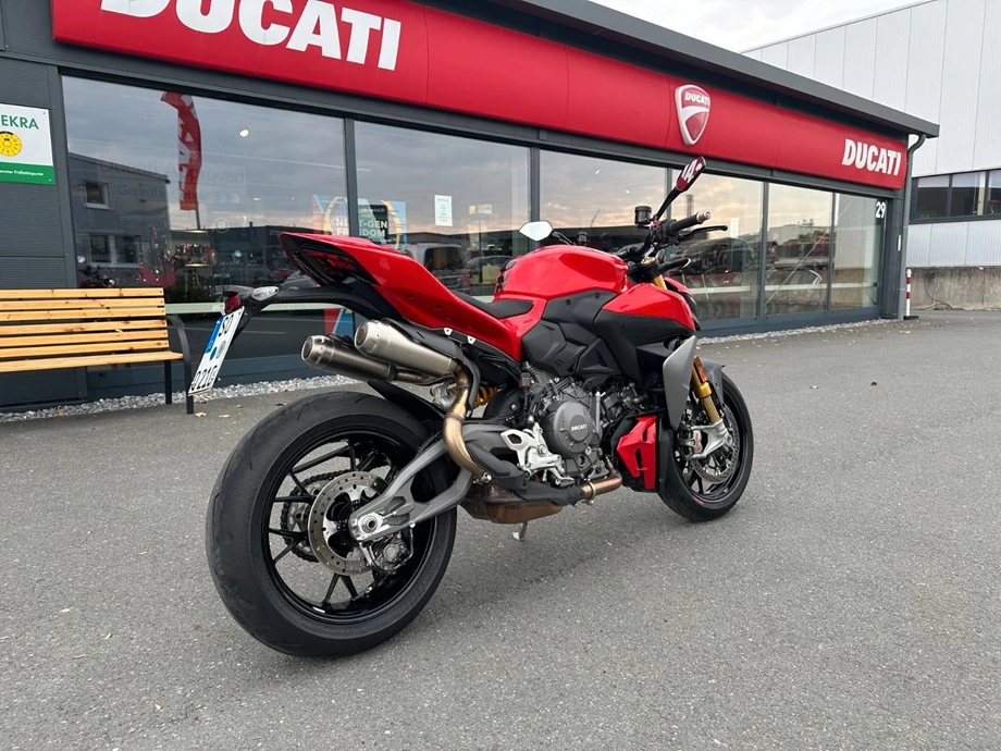 Angebot Ducati Streetfighter V2 S Bild 7: Angebot Ducati Streetfighter V2 S