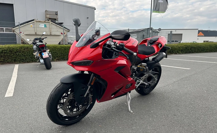 Angebot Ducati Panigale V2 Bild 3: Angebot Ducati Panigale V2