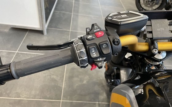 Gebrauchtmotorrad BMW R 12 - Bild 7