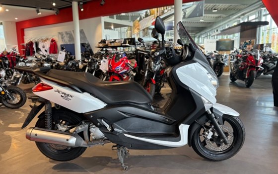 Gebrauchtmotorrad Yamaha X-Max 250 - Bild 4