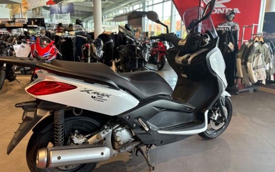 Gebrauchtmotorrad Yamaha X-Max 250 - Bild 5