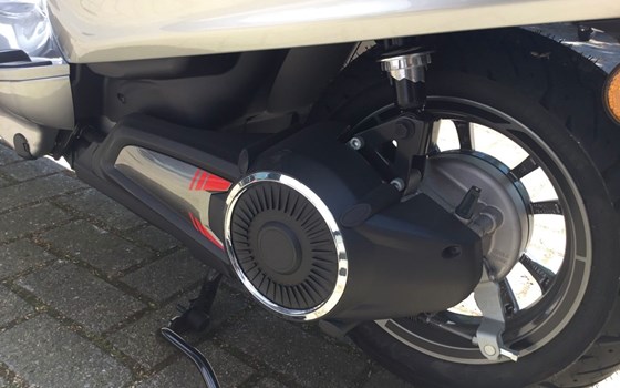 Neufahrzeug Vespa Elettrica 70 km/h - Bild 12