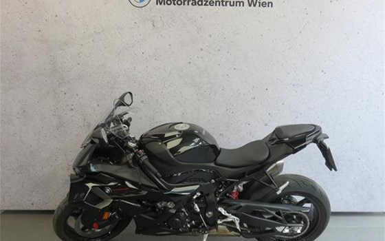 Gebrauchtmotorrad BMW S 1000 RR - Bild 1 Gebrauchtmotorrad BMW S 1000 RR - Bild 1