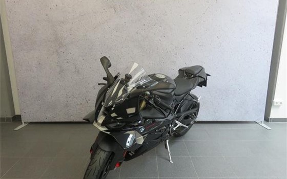 Gebrauchtmotorrad BMW S 1000 RR - Bild 2 Gebrauchtmotorrad BMW S 1000 RR - Bild 2