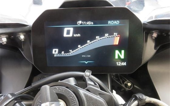 Gebrauchtmotorrad BMW S 1000 RR - Bild 6 Gebrauchtmotorrad BMW S 1000 RR - Bild 6