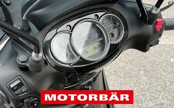 Gebrauchtmotorrad Piaggio Beverly 125 i.e. - Bild 4 Gebrauchtmotorrad Piaggio Beverly 125 i.e. - Bild 4