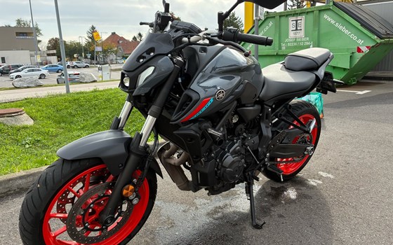 Gebrauchtmotorrad Yamaha MT-07 - Bild 3 Gebrauchtmotorrad Yamaha MT-07 - Bild 3