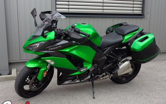 Gebrauchtmotorrad Kawasaki Z1000SX - Bild 1 Gebrauchtmotorrad Kawasaki Z1000SX - Bild 1