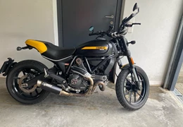 Gebrauchte Ducati Scrambler Full Throttle Gebrauchte Ducati Scrambler Full Throttle