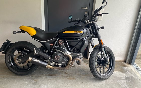 Gebrauchtmotorrad Ducati Scrambler Full Throttle - Bild 1 Gebrauchtmotorrad Ducati Scrambler Full Throttle - Bild 1