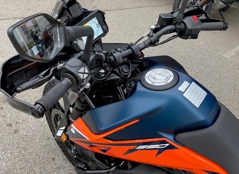 Gebrauchtmotorrad KTM 390 Adventure - Bild 3 Gebrauchtmotorrad KTM 390 Adventure - Bild 3