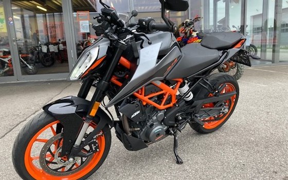 Gebrauchtmotorrad KTM 390 Duke - Bild 1 Gebrauchtmotorrad KTM 390 Duke - Bild 1
