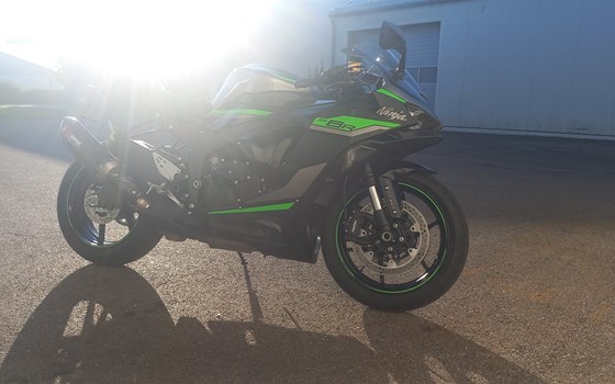 Gebrauchtmotorrad Kawasaki Ninja ZX-6R - Bild 3
