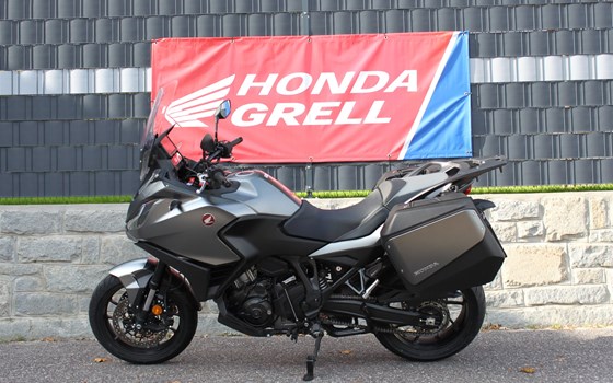 Gebrauchtmotorrad Honda NT1100 - Bild 3 Gebrauchtmotorrad Honda NT1100 - Bild 3