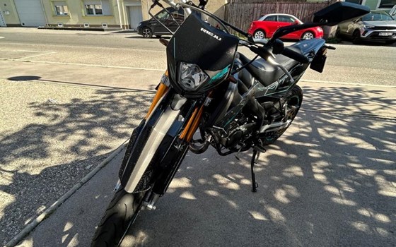 Gebrauchtmotorrad Rieju MRT 50 All Black - Bild 23 Gebrauchtmotorrad Rieju MRT 50 All Black - Bild 23
